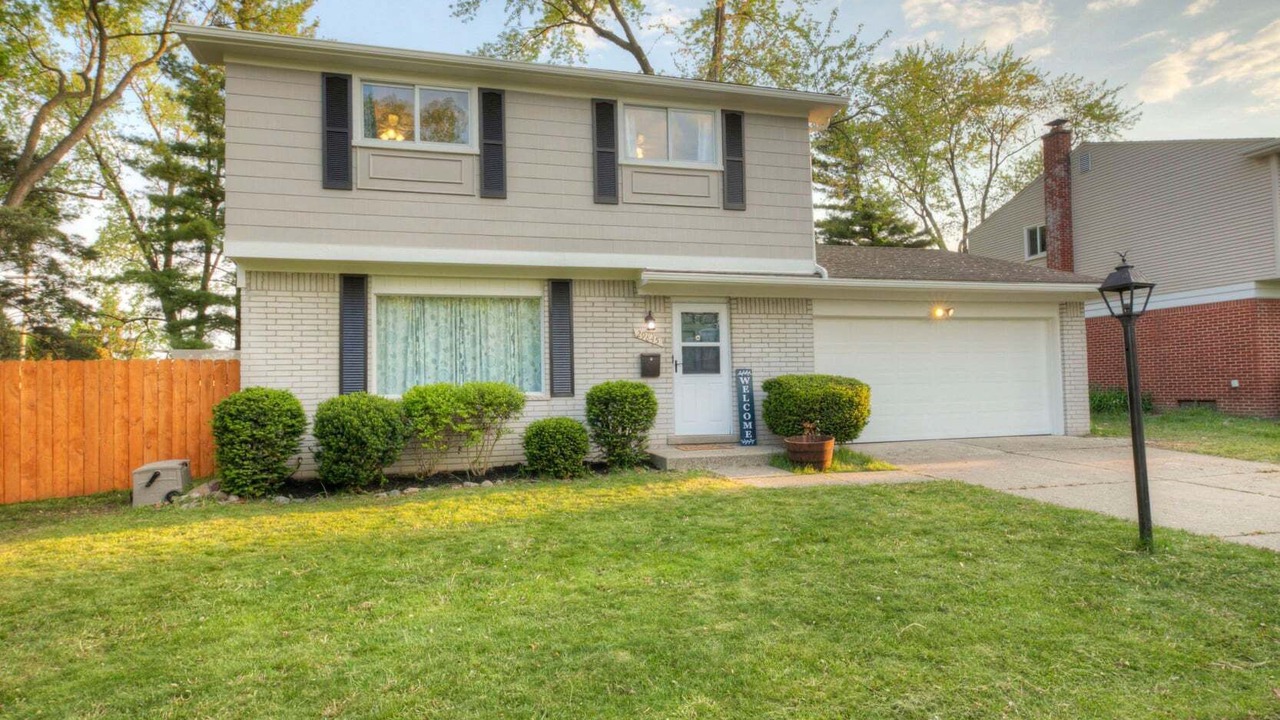 Photo of Outdoor in Farmington Hills