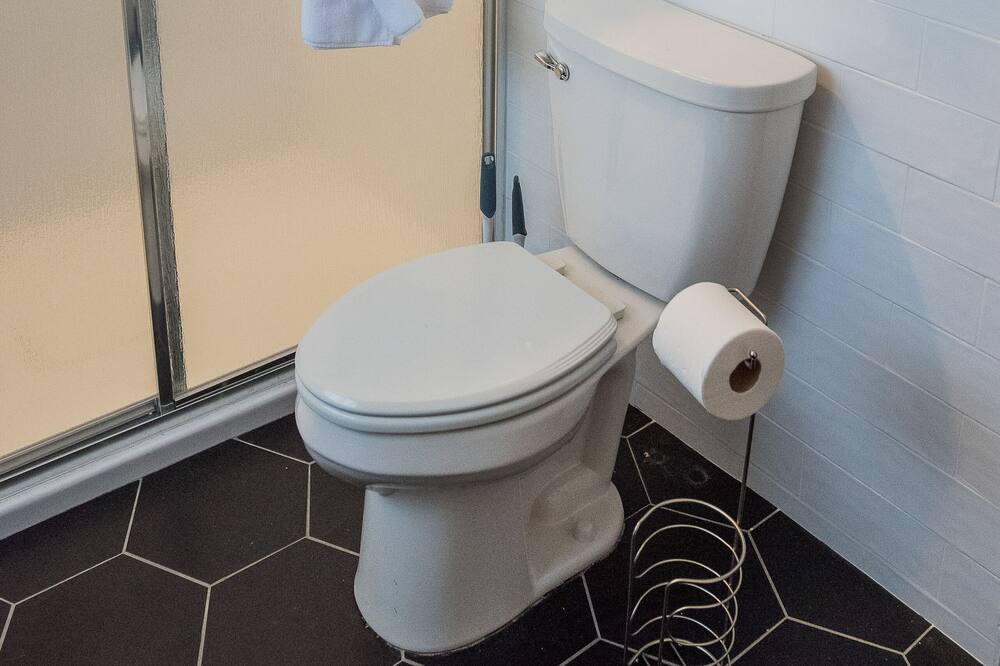 Photo of Bathroom in Calumet
