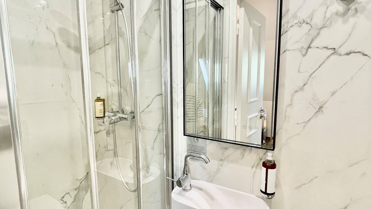 Photo of Bathroom in Arts-et-Metiers