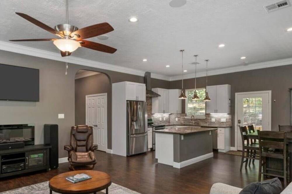 Photo of Livingroom in Cape Royale
