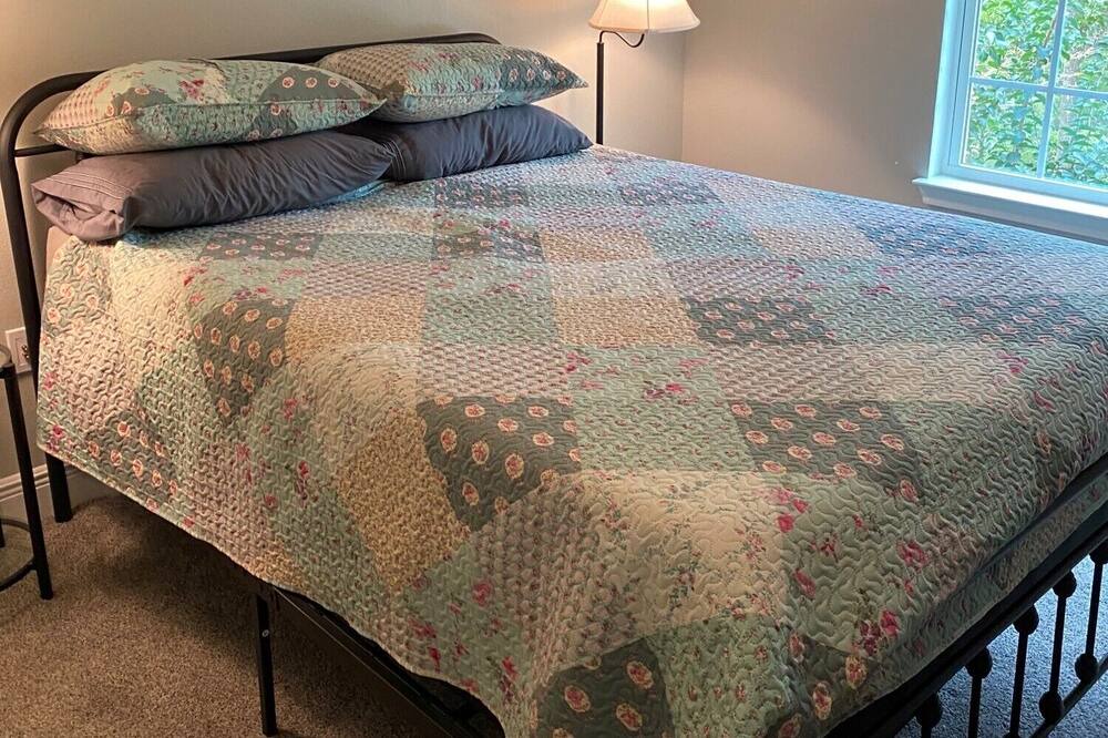 Photo of Bedroom in Cape Royale