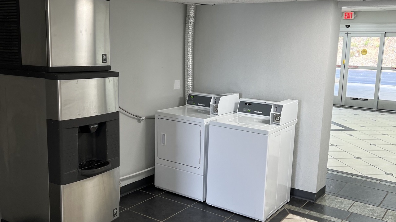 Photo of Bedroom in Commerce