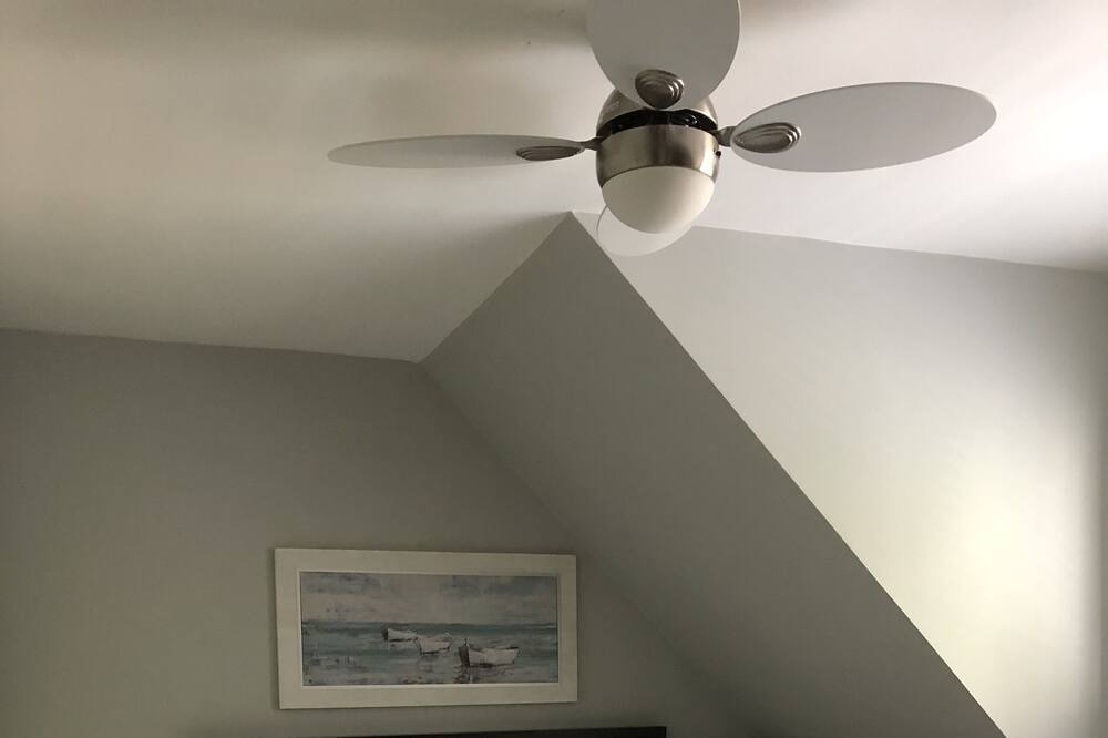 Photo of Bedroom in Balm Beach