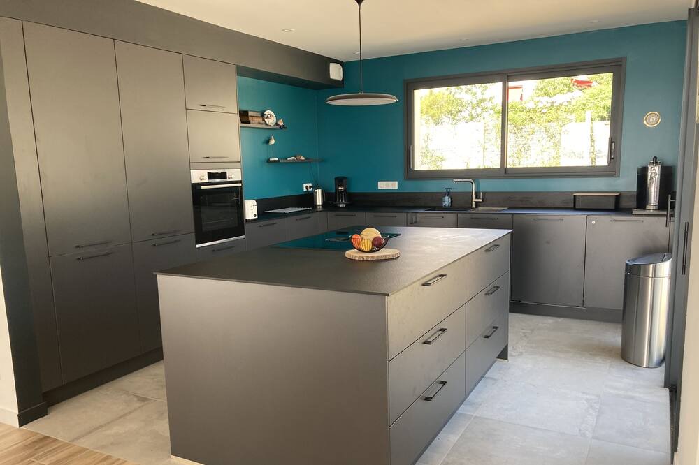 Photo of Kitchen in Larmor-Baden