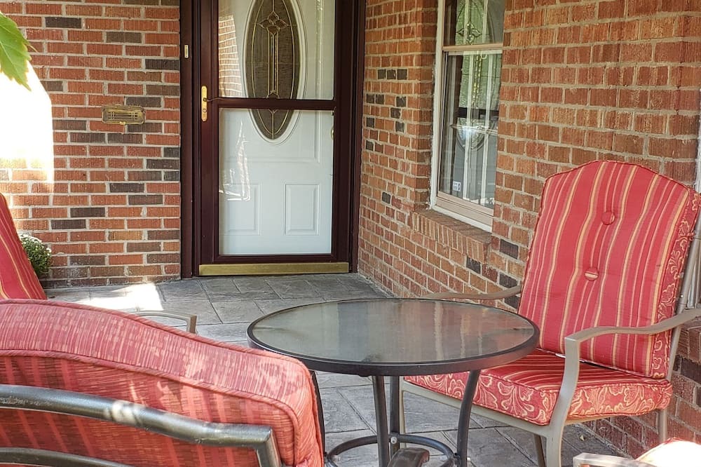 Photo of Patio Balcony in Norman