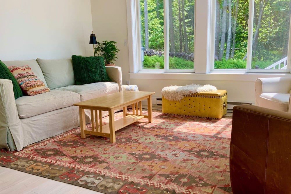 Photo of Livingroom in Islesboro