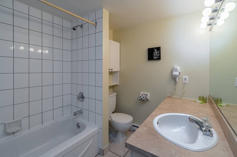 Photo of Bathroom in Beaupre