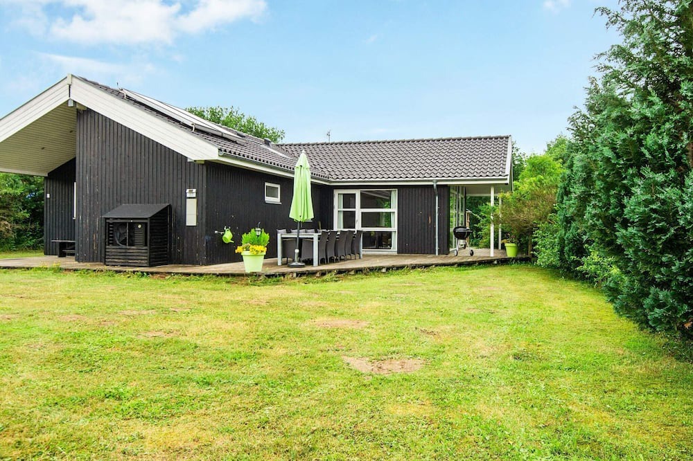 Photo of Outdoor in Lyngsbæk Strand