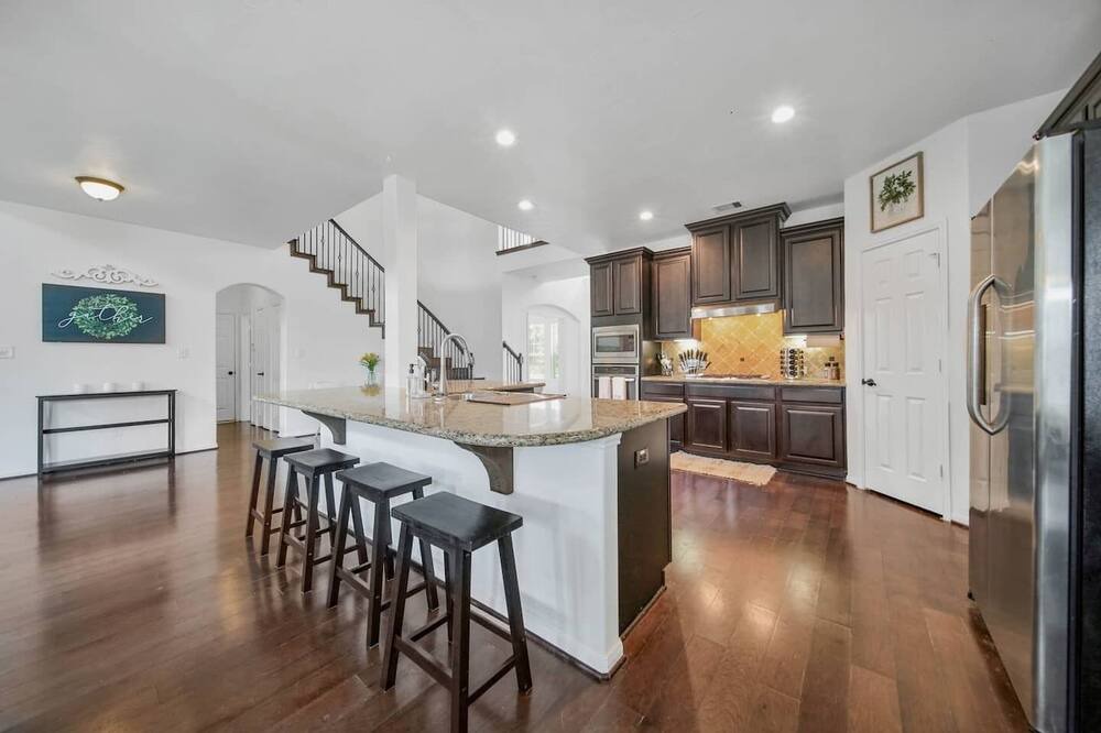 Photo of Kitchen in College Park