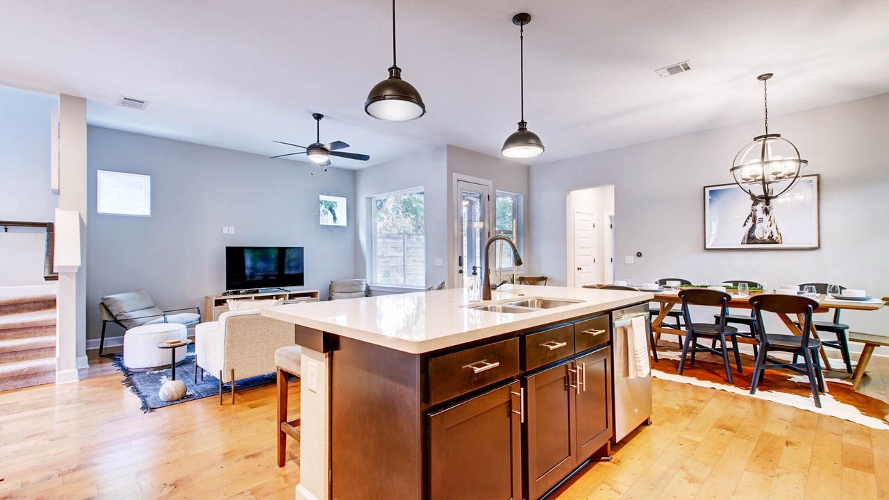 Photo of Livingroom in Govalle