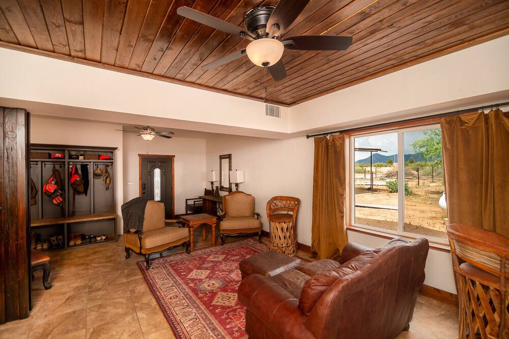 Photo of Livingroom in Hereford