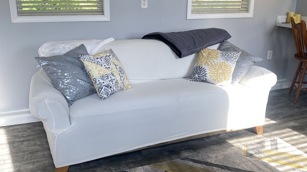 Photo of Livingroom in Baldwinsville