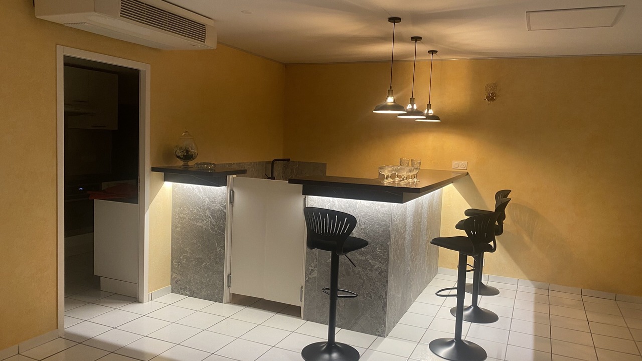 Photo of Others in Aubin