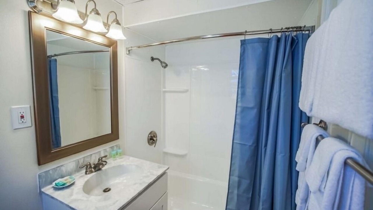 Photo of Bathroom in Block Island