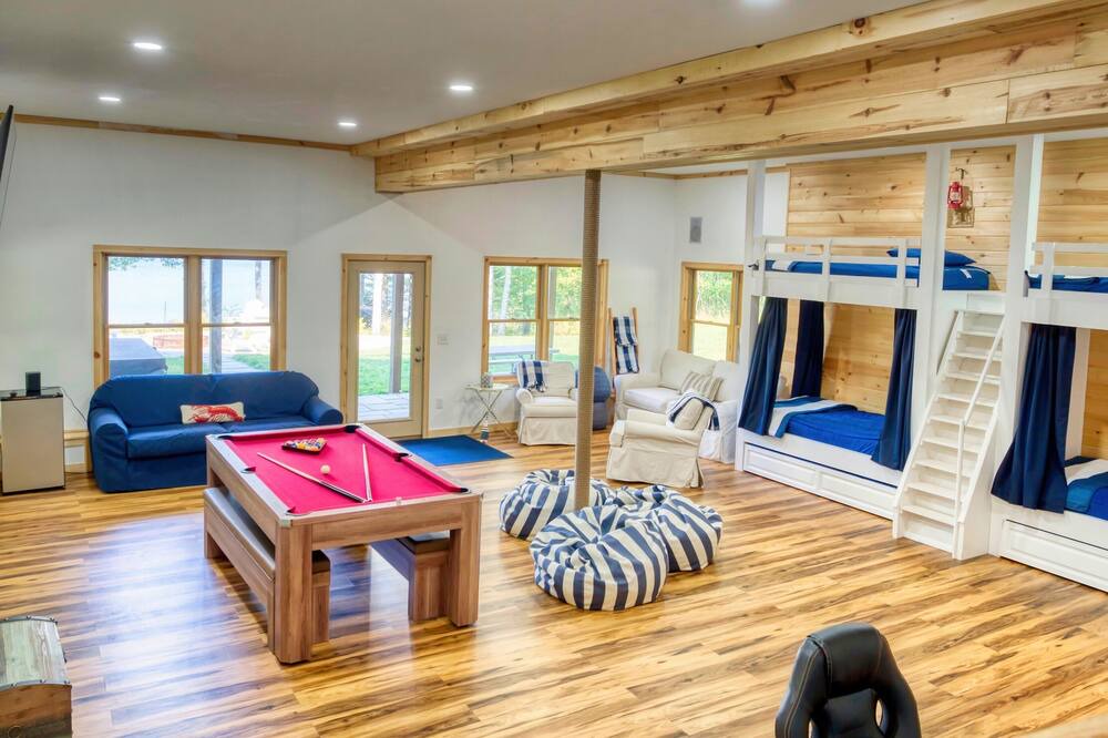 Photo of Bedroom in Hancock