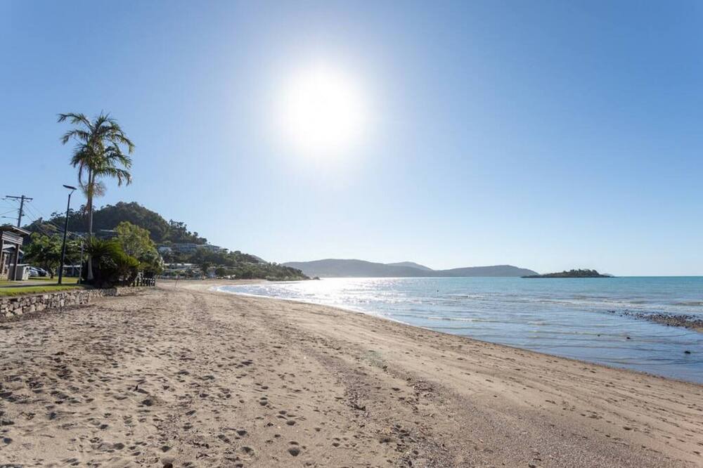 Photo of Others in Cannonvale