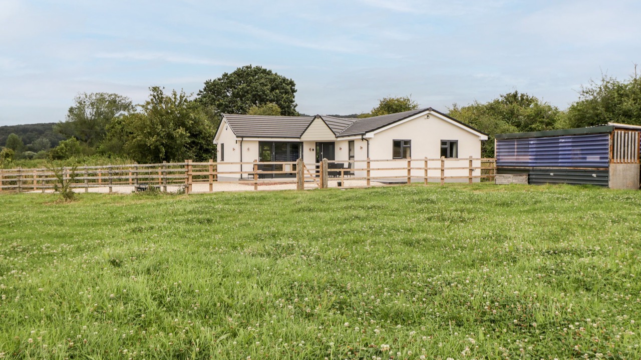 Photo of Others in Congresbury