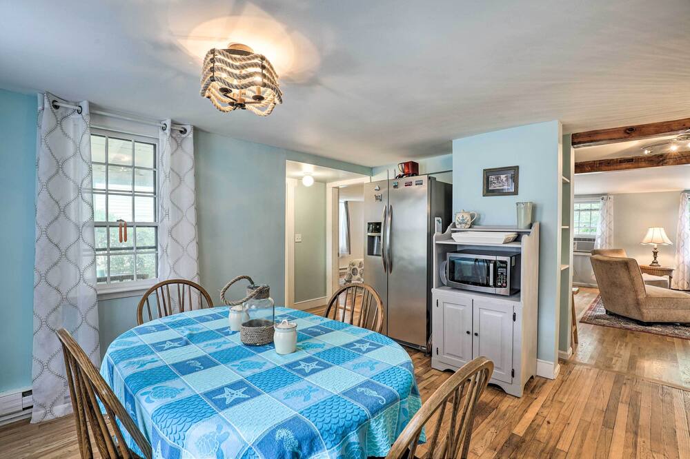 Photo of Livingroom in Rockport