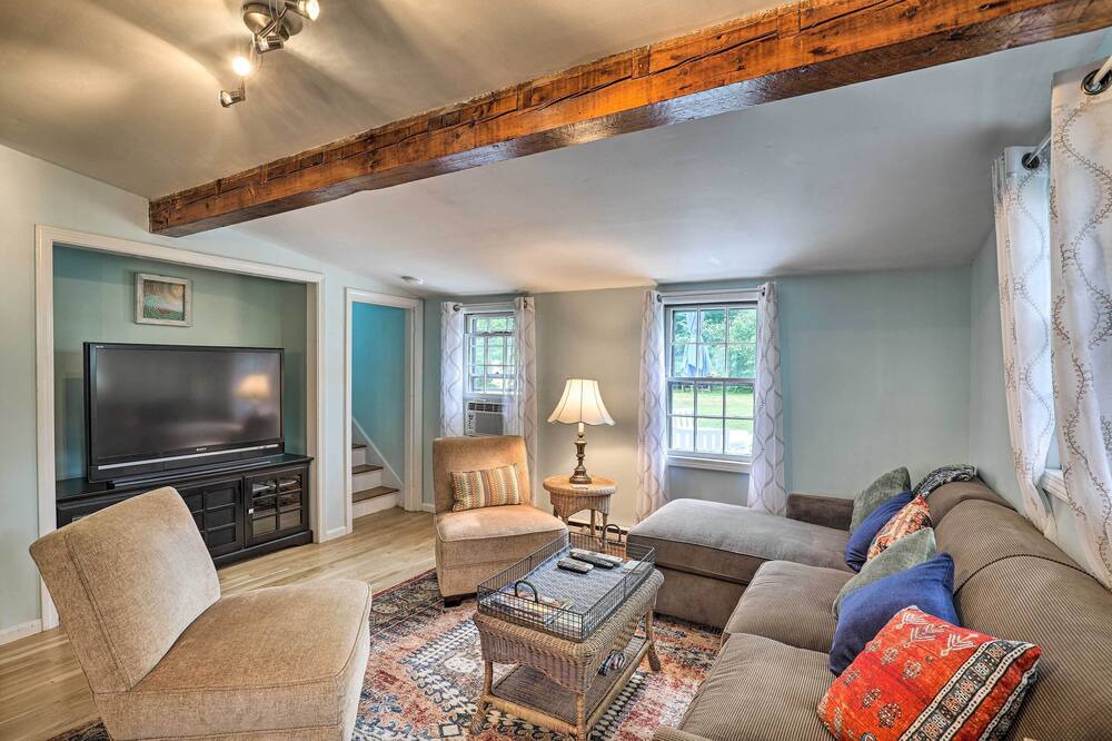 Photo of Livingroom in Rockport