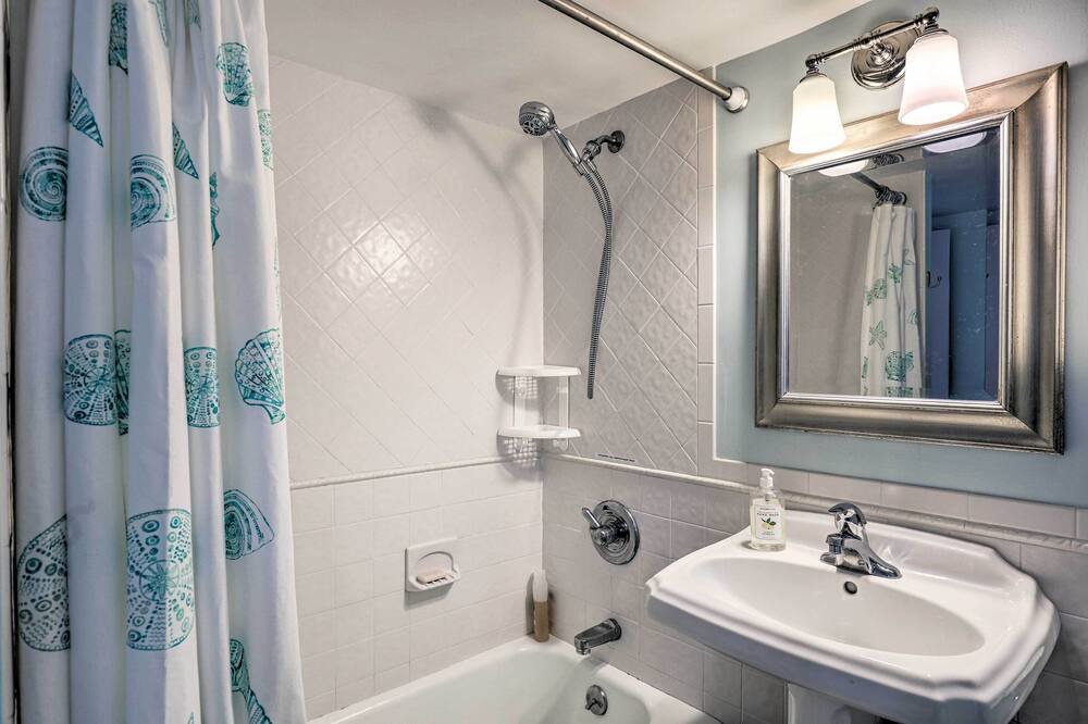 Photo of Bathroom in Rockport