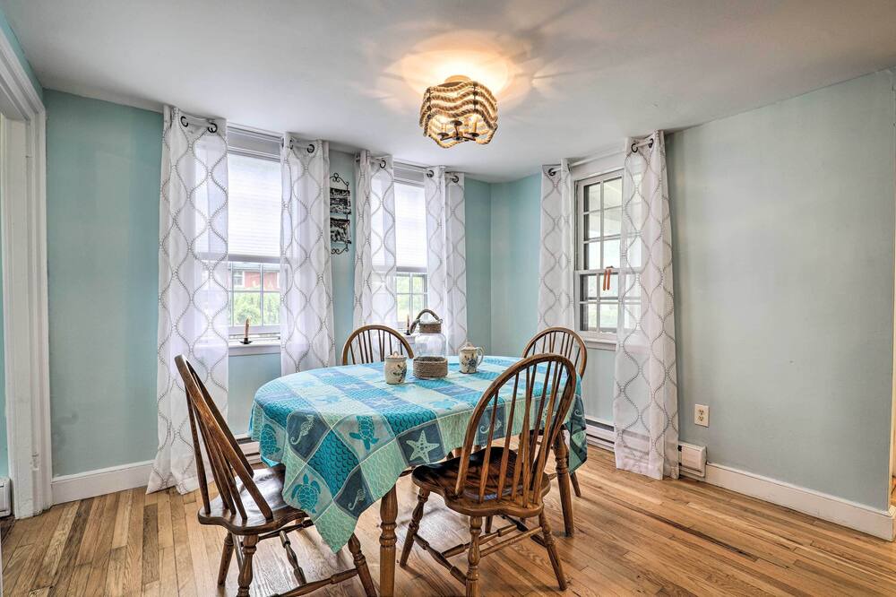 Photo of Livingroom in Rockport