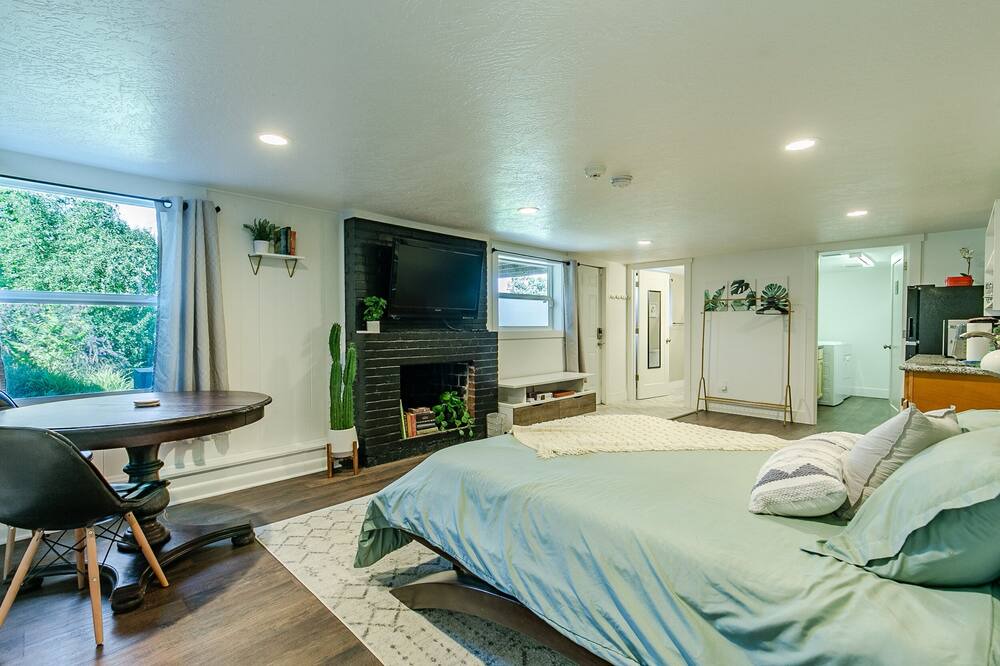 Photo of Others in Amazon