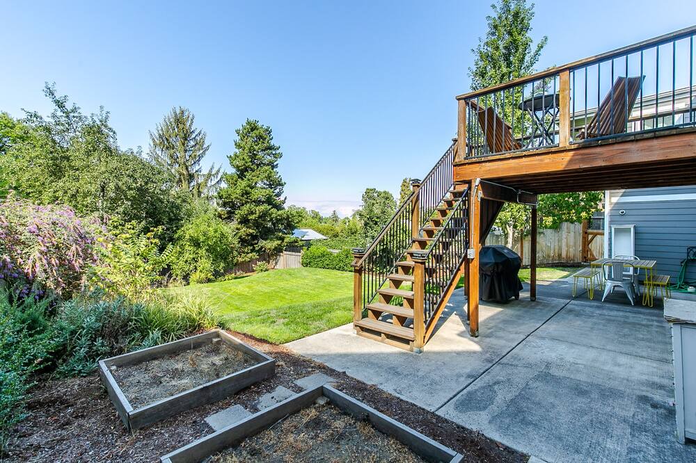 Photo of Outdoor in Amazon