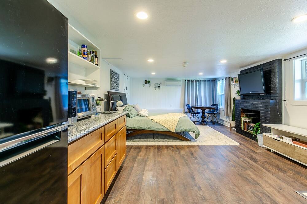 Photo of Others in Amazon