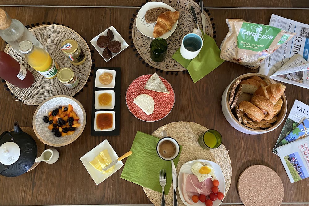 Photo of Others in Oize