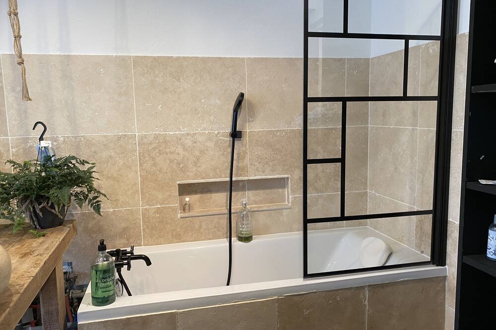 Photo of Bathroom in Oize