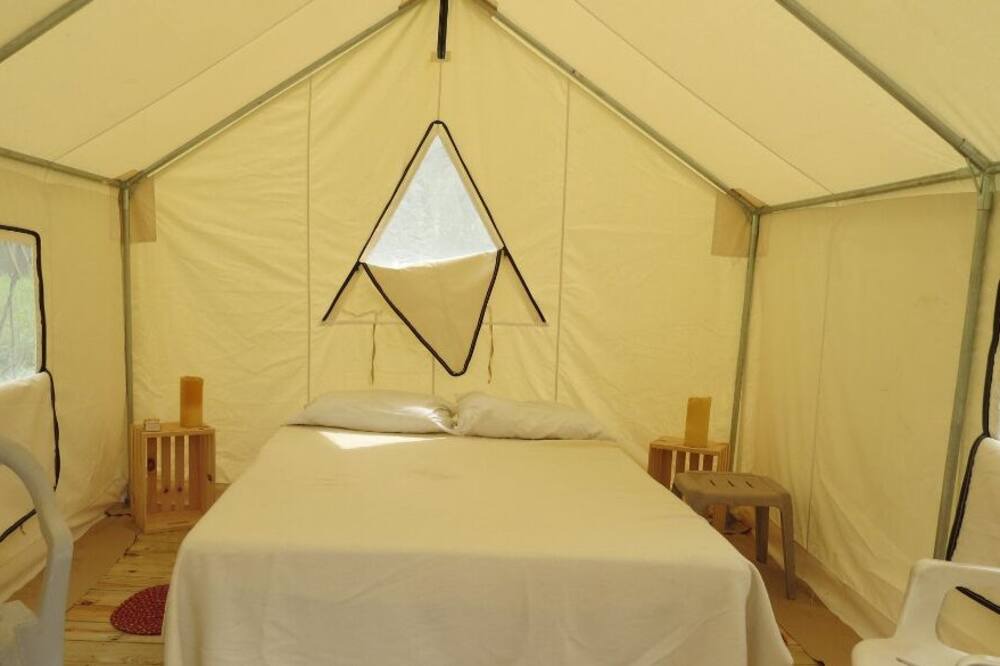 Photo of Bedroom in Bovina Center