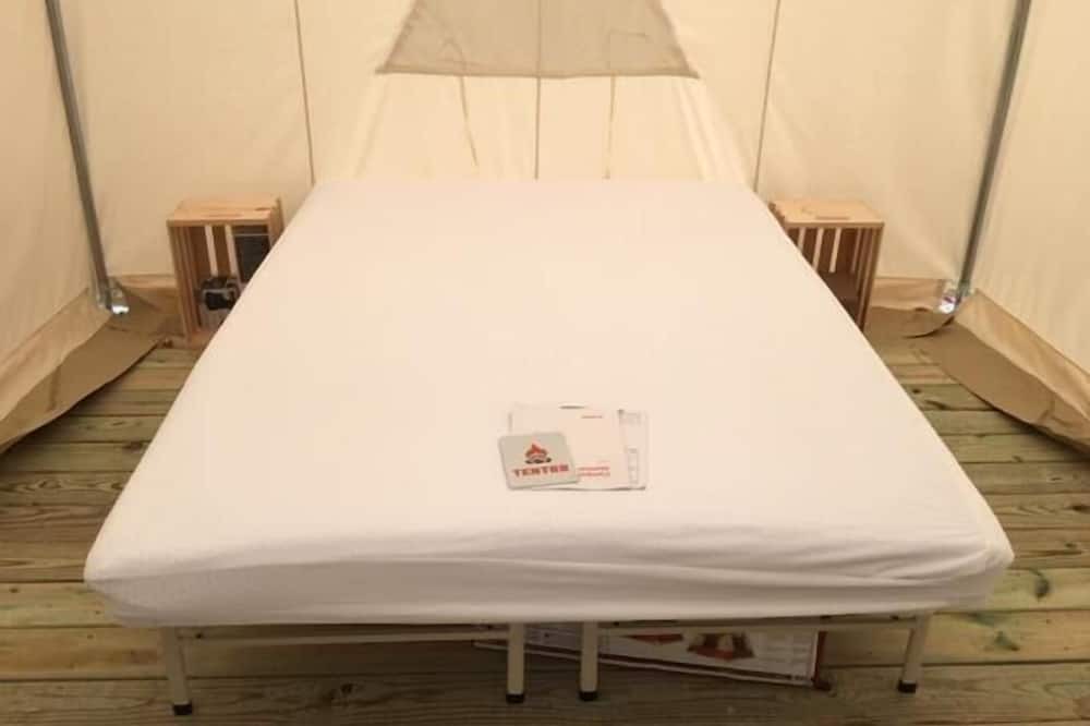 Photo of Others in Ouaquaga