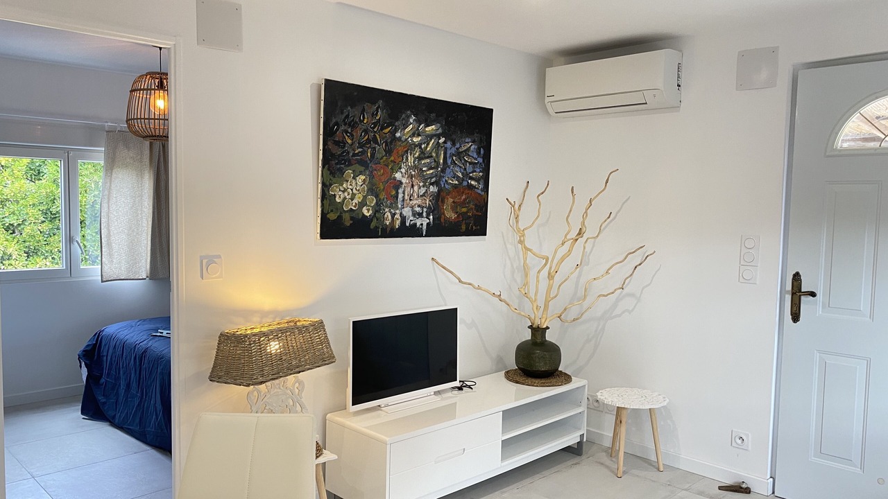 Photo of Livingroom in Sainte-Marie-Plage