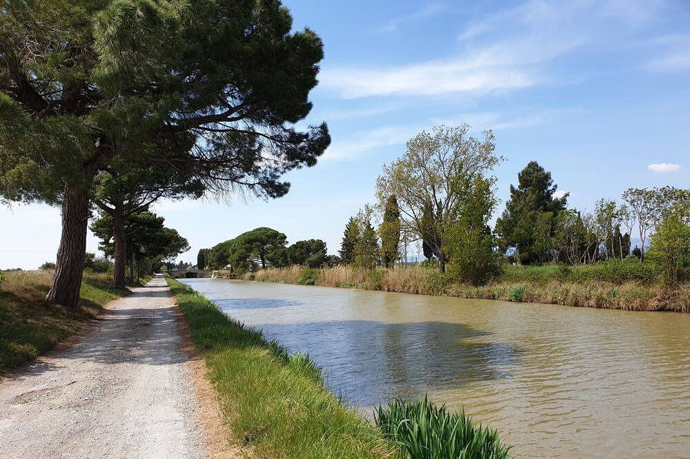 Photo of Others in Velieux