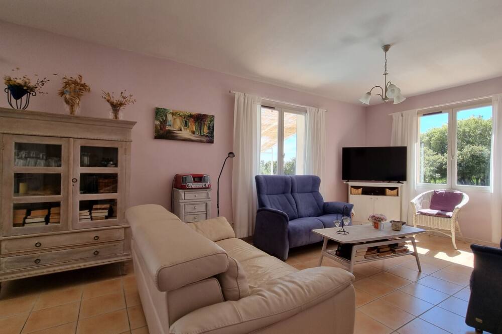 Photo of Livingroom in Velieux