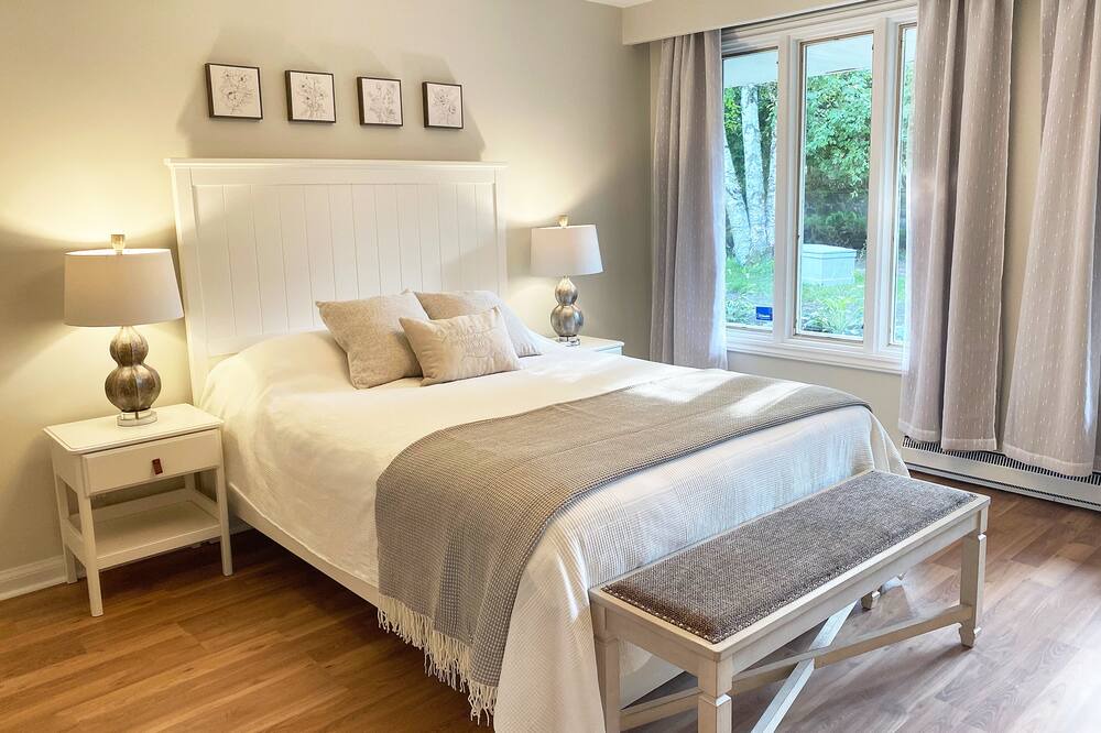 Photo of Bedroom in Valentia