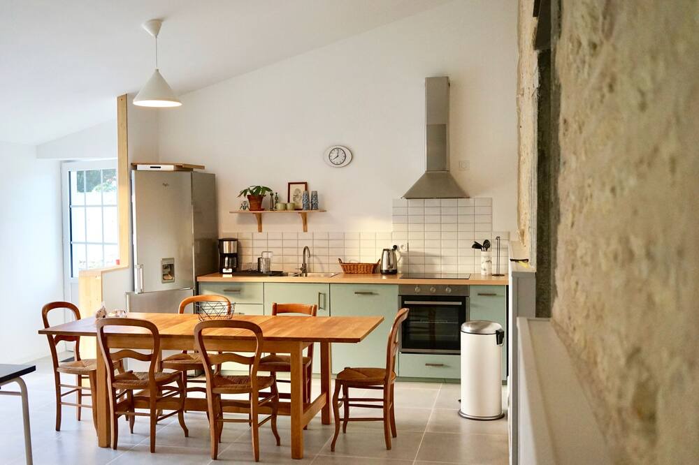 Photo of Kitchen in Saint-Michel-en-l'Herm