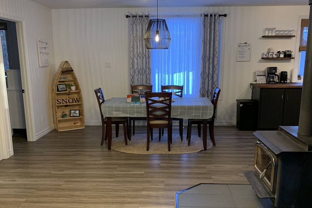 Photo of Livingroom in Goulais River