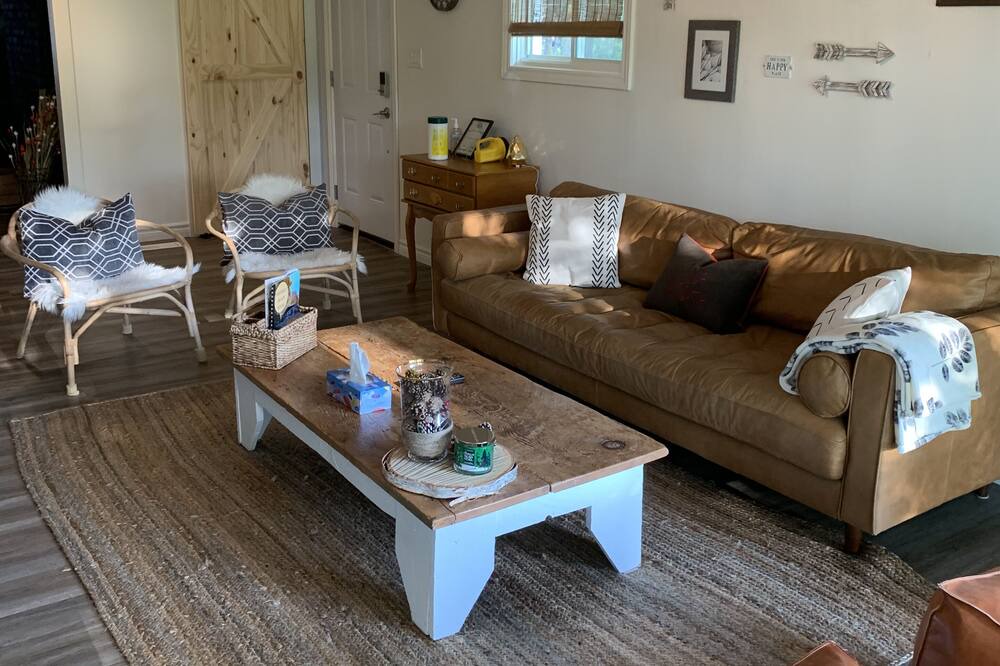 Photo of Livingroom in Goulais River