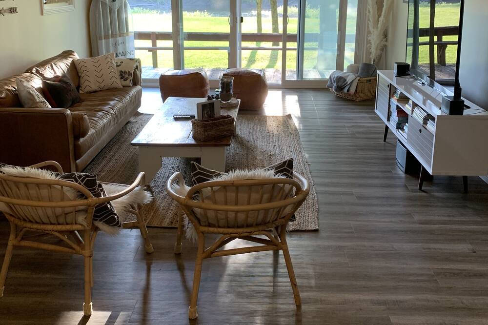Photo of Livingroom in Goulais River