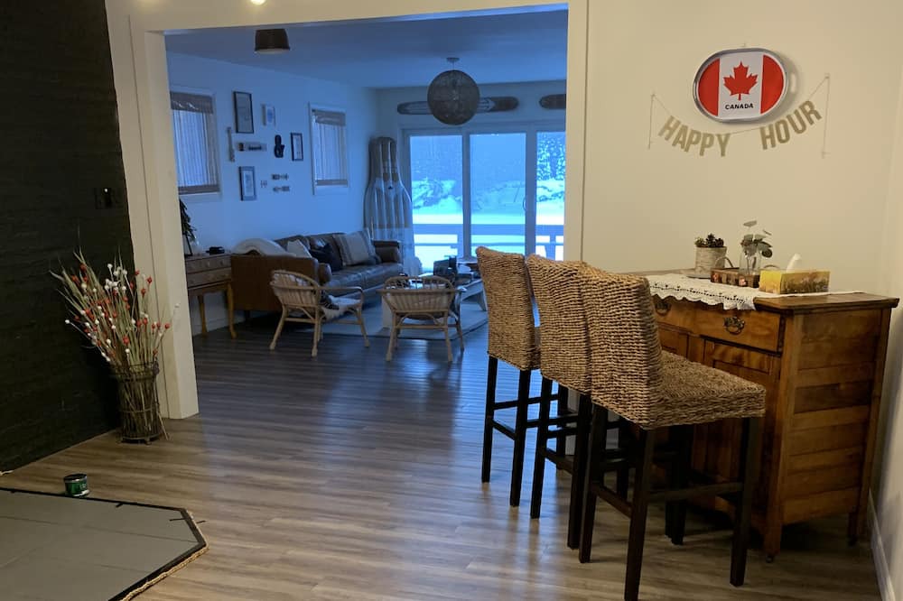 Photo of Livingroom in Goulais River
