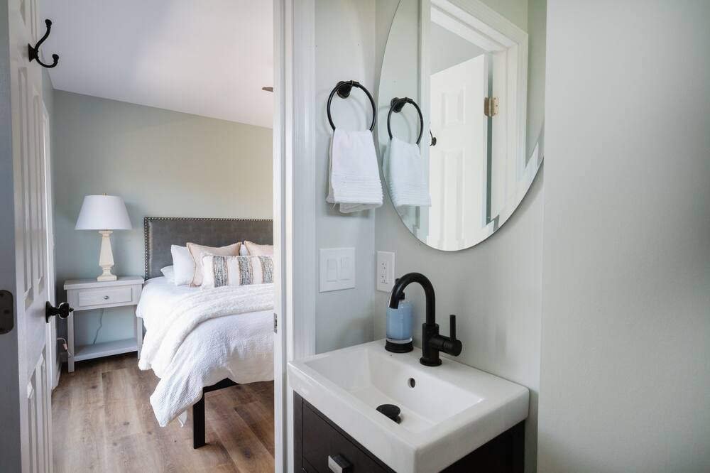 Photo of Bedroom in Pegram