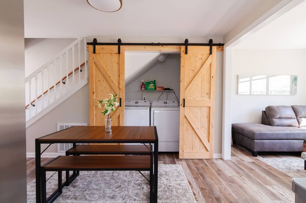 Photo of Livingroom in Pegram