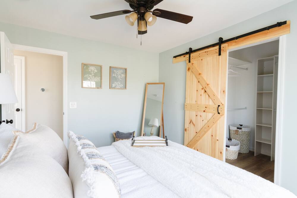 Photo of Bedroom in Pegram