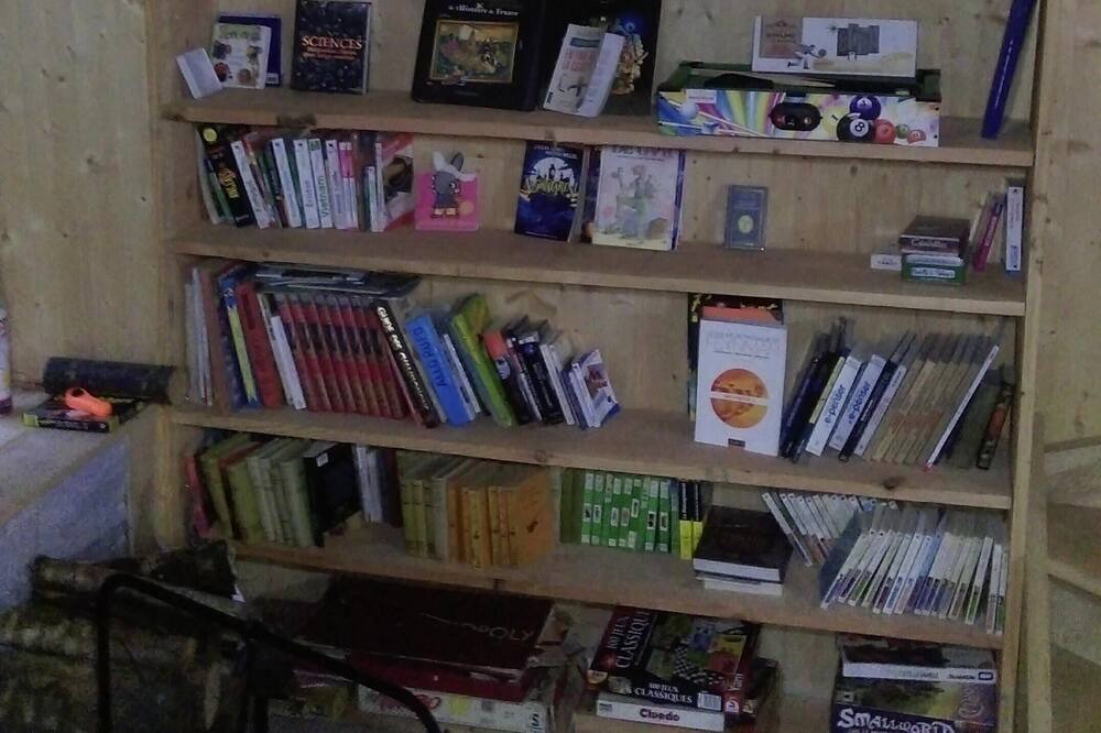 Photo of Others in Boutx