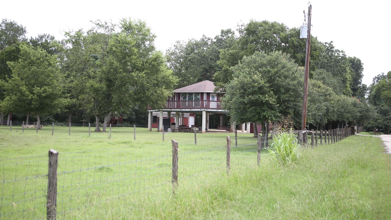 Photo of Others in Franklin Estates