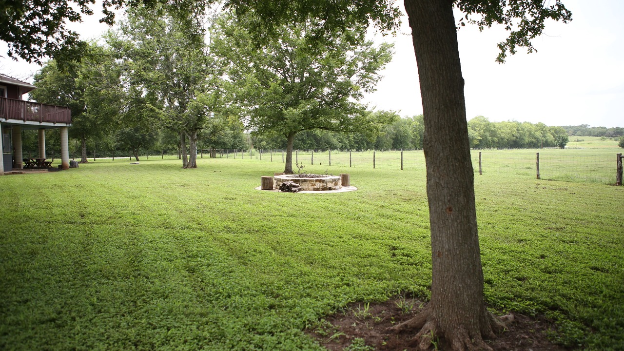 Photo of Outdoor in Franklin Estates