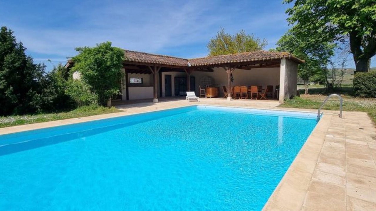 Photo of Outdoor in Valence