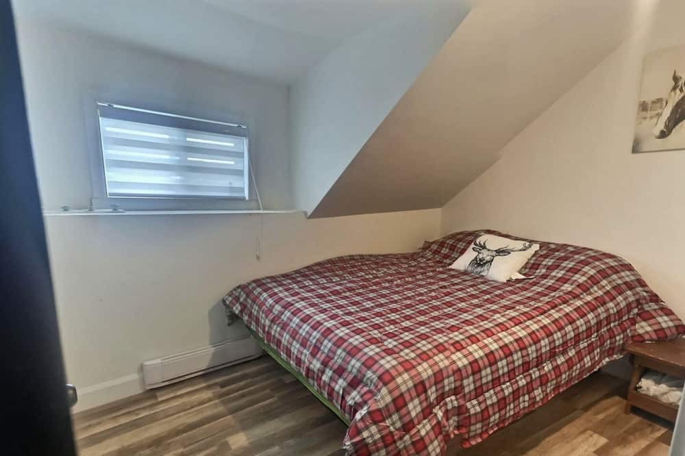 Photo of Bedroom in Rimouski
