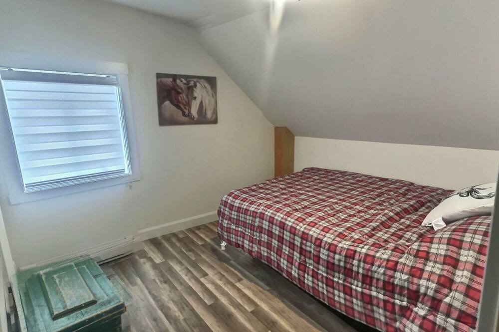 Photo of Bedroom in Rimouski